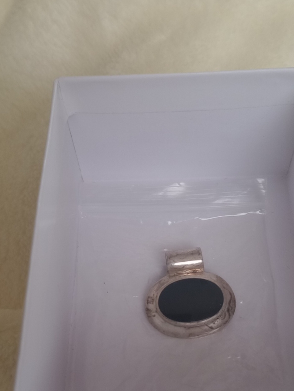 ZUNI ARTISON Handcrafted Sterling Silver Oval Black Onyx Pendant